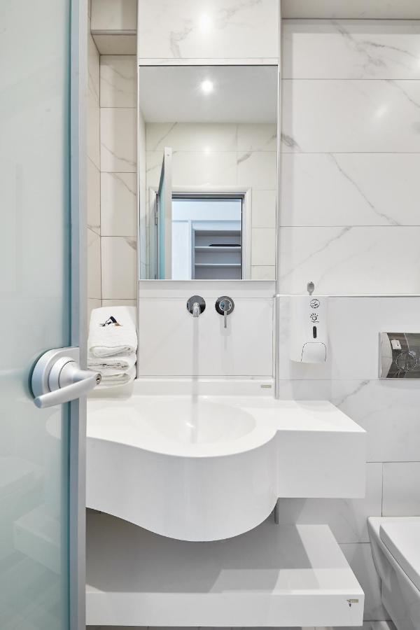 Vrasná Albatros Suites מראה חיצוני תמונה