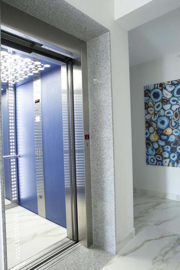 Vrasná Albatros Suites מראה חיצוני תמונה