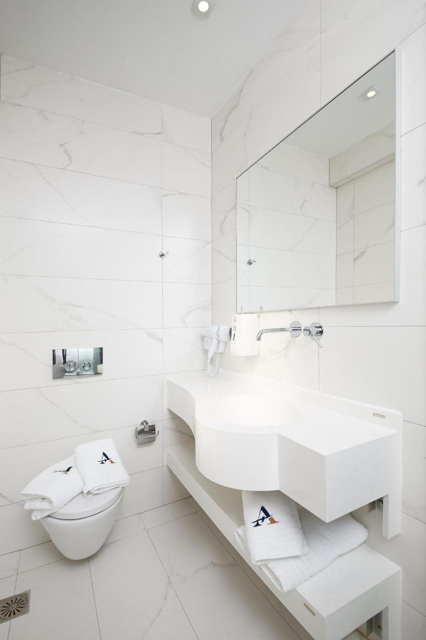 Vrasná Albatros Suites מראה חיצוני תמונה
